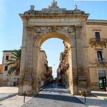 Piccola Casetta In Pieno Centro Villa Noto Dış mekan fotoğraf